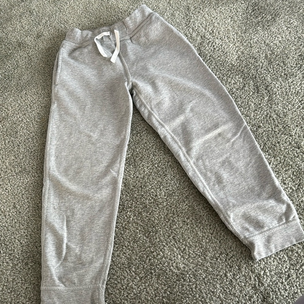 Hanna Anderson sweater pants 8 year kids